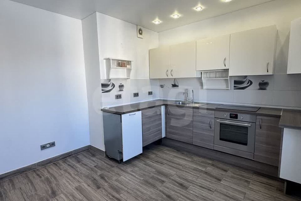 Продаётся 3-комнатная квартира, 74.6 м²