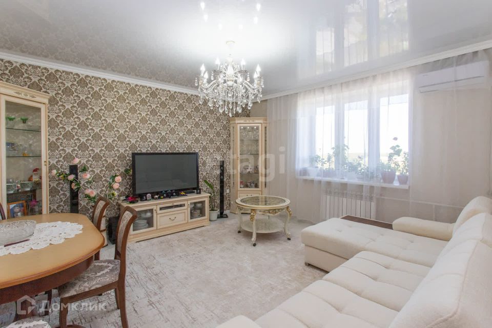 Продаётся 2-комнатная квартира, 60 м²