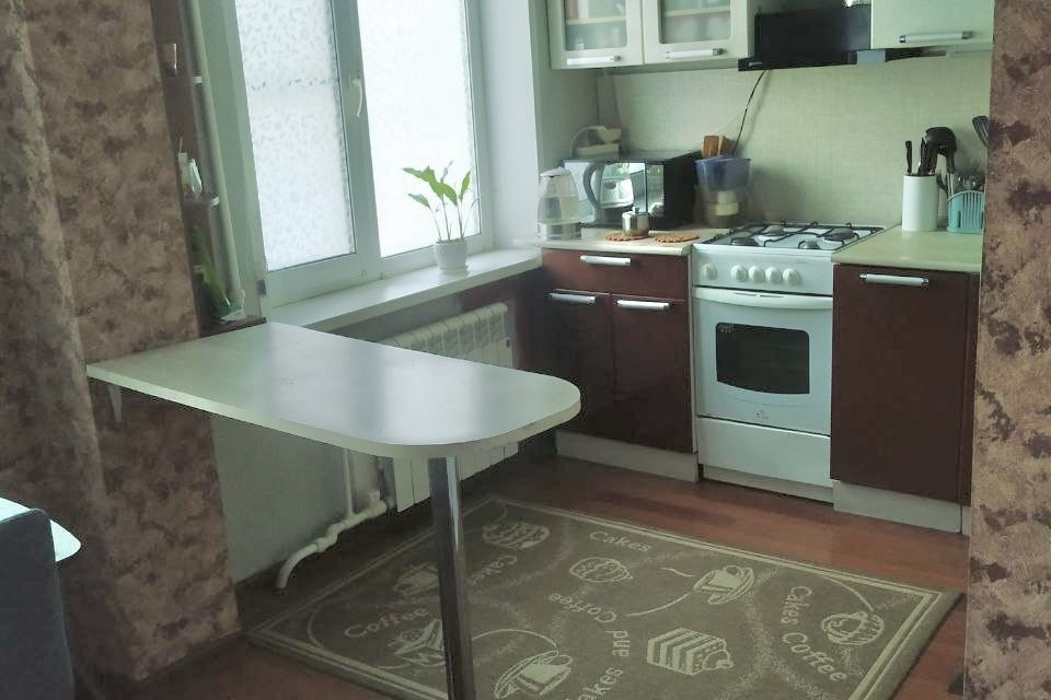 Продаётся 3-комнатная квартира, 58.9 м²