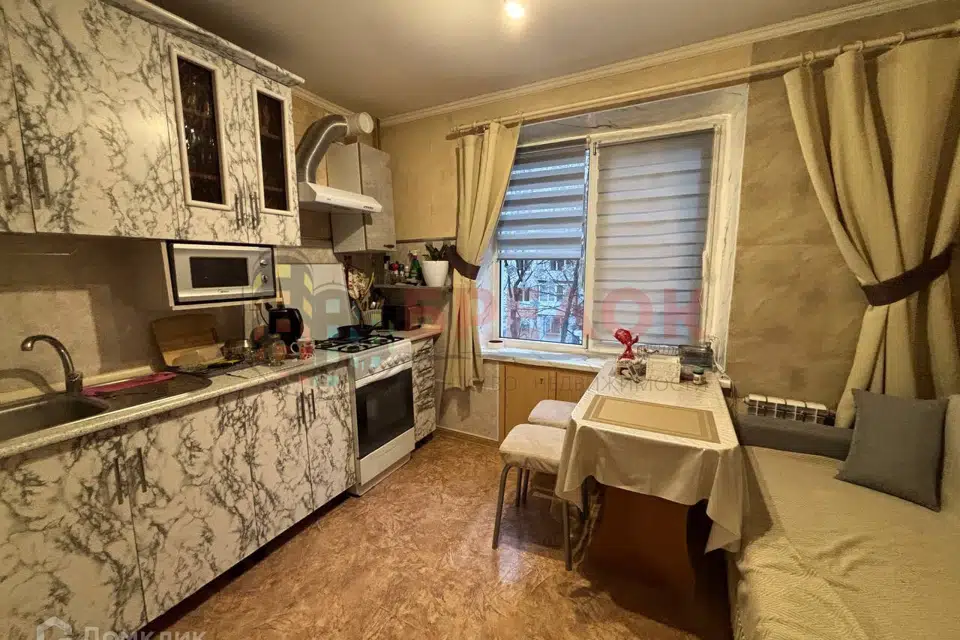 Продаётся 1-комнатная квартира, 35.3 м²