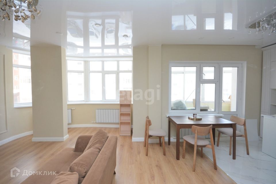 Продаётся 3-комнатная квартира, 76.2 м²