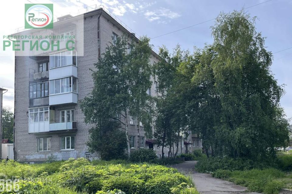Продаётся 3-комнатная квартира, 56.6 м²