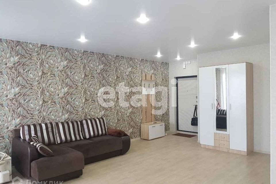 Сдаётся 1-комнатная квартира, 42 м²