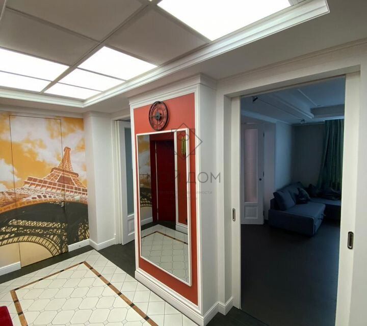 Продаётся 2-комнатная квартира, 82.5 м²