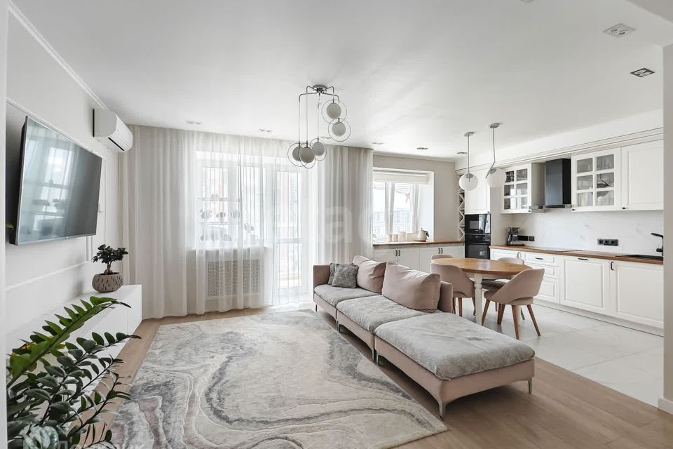 Продаётся 2-комнатная квартира, 78.3 м²