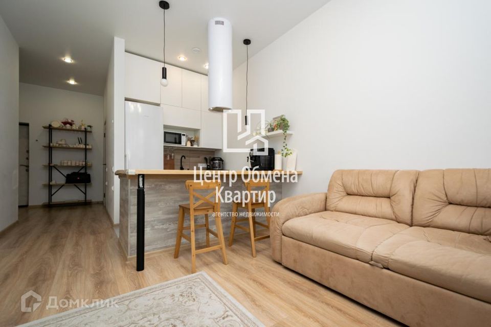 Продаётся 1-комнатная квартира, 47.2 м²