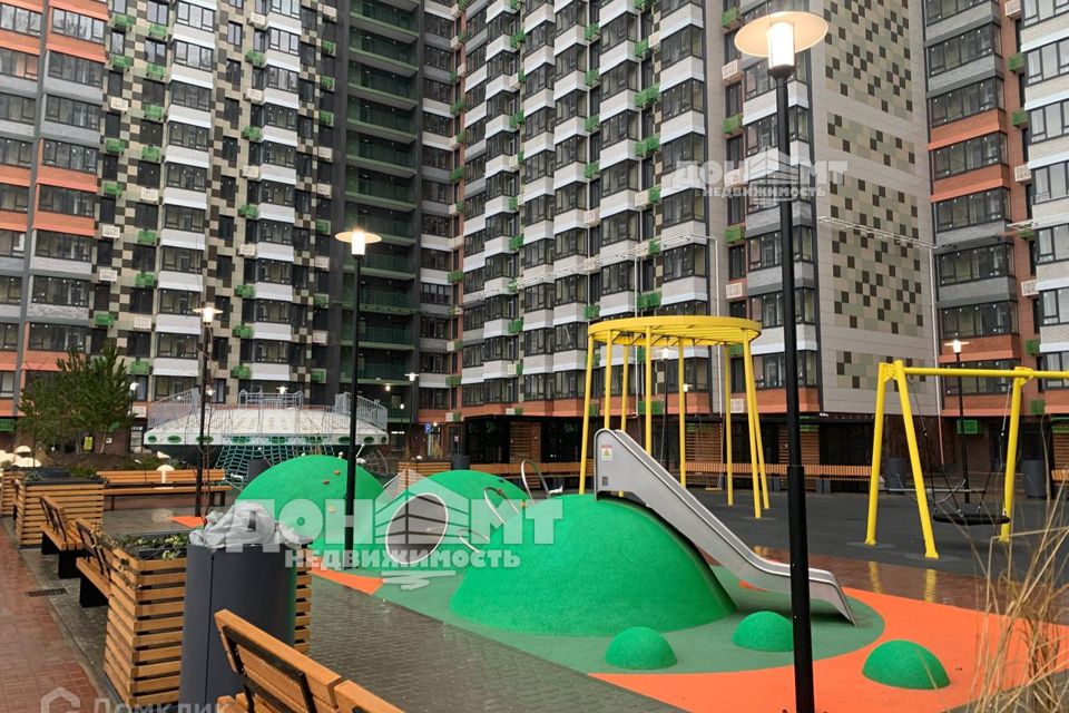 Продаётся 1-комнатная квартира, 47 м²