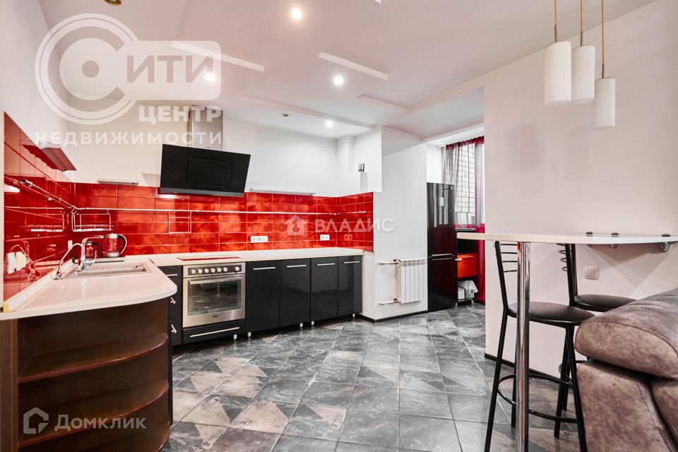 Продаётся 3-комнатная квартира, 81.6 м²