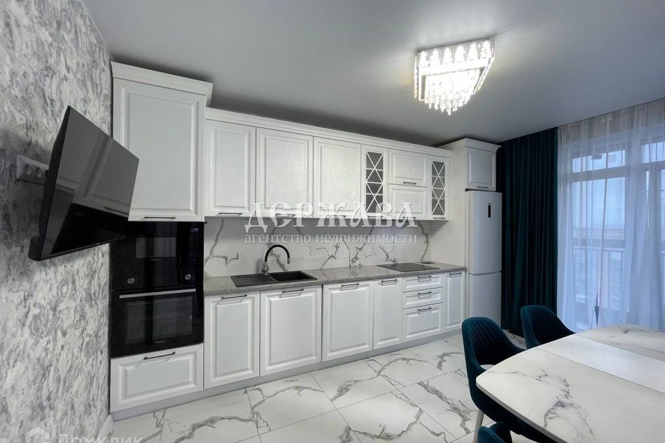 Продаётся 2-комнатная квартира, 57 м²