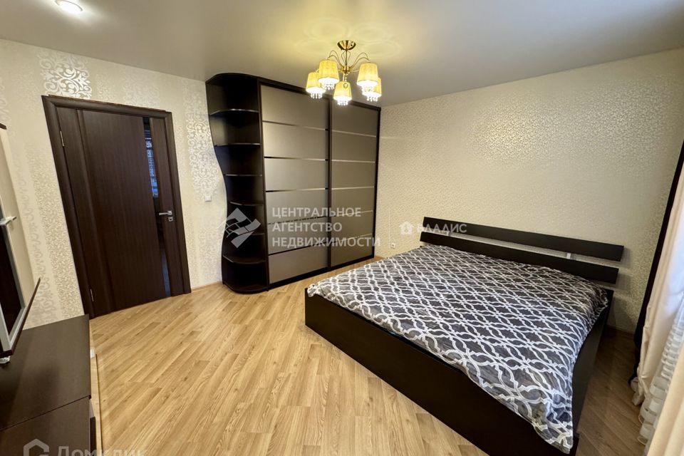 Сдаётся 2-комнатная квартира, 60 м²