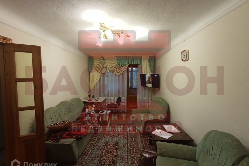 Продаётся 3-комнатная квартира, 57.5 м²