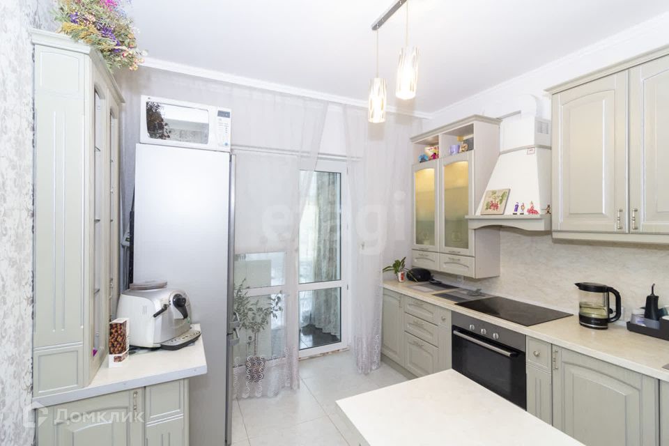 Продаётся 2-комнатная квартира, 58.8 м²