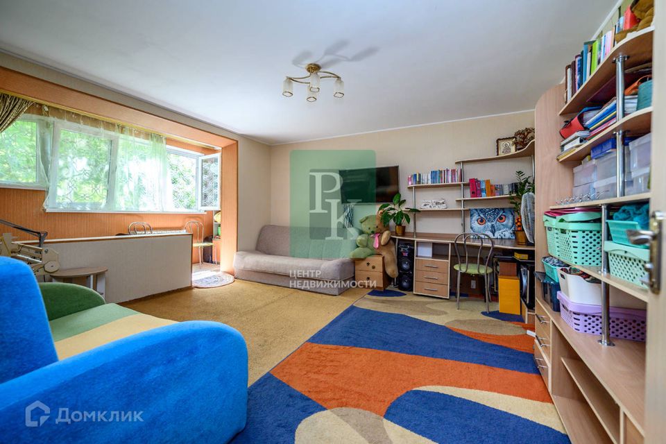 Продаётся 2-комнатная квартира, 56.1 м²
