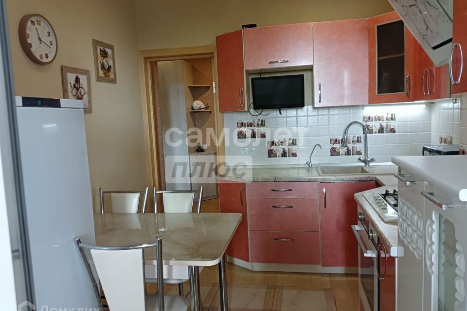 Продаётся 1-комнатная квартира, 40.7 м²