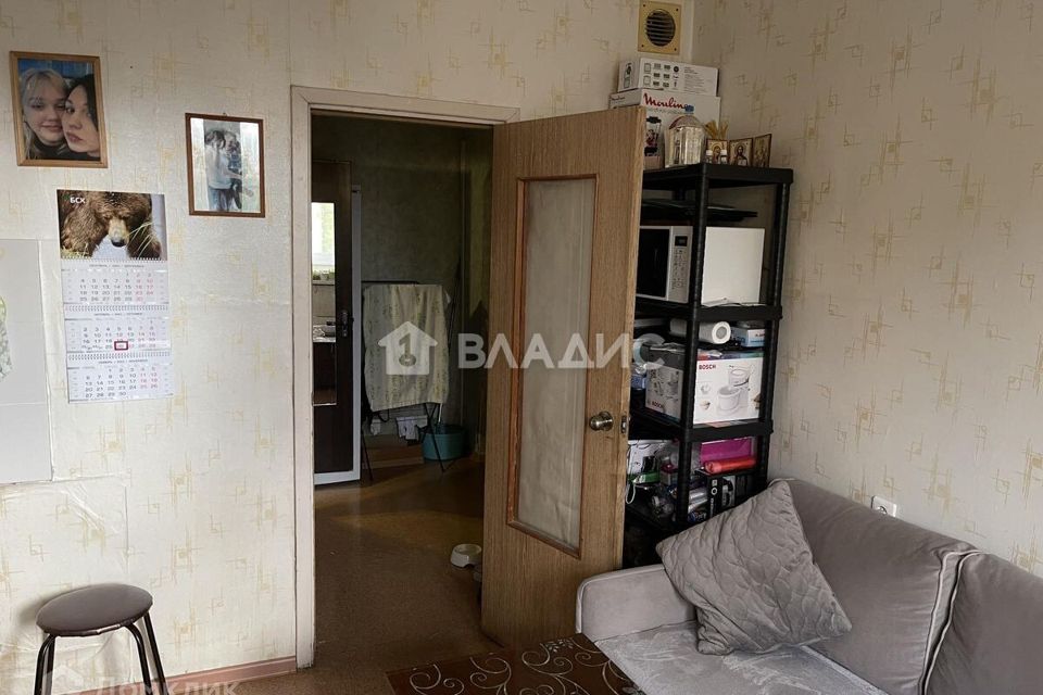 Продаётся 1-комнатная квартира, 42.3 м²