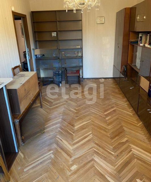 Продаётся 3-комнатная квартира, 60.4 м²