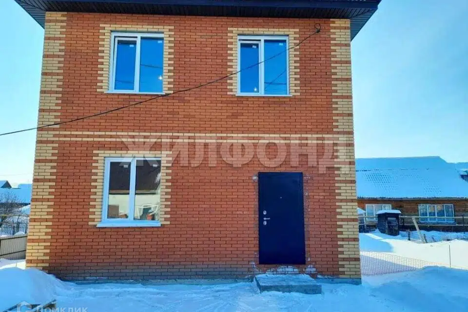 Продаётся 3-этажный дом, 201.1 м²