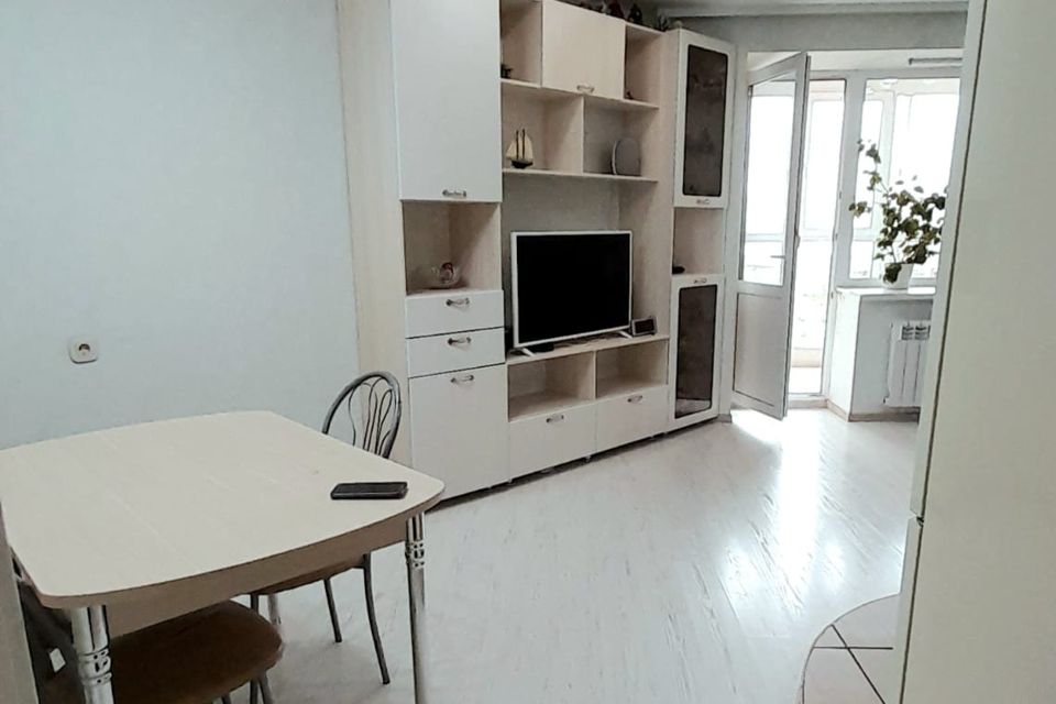Продаётся 3-комнатная квартира, 61.3 м²