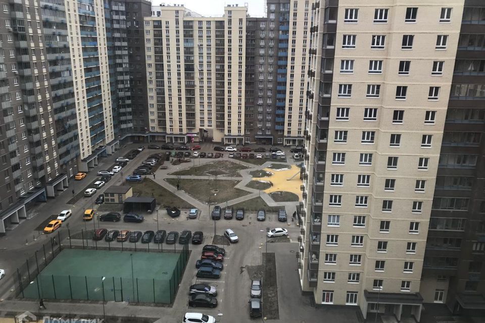 Продаётся 1-комнатная квартира, 41 м²