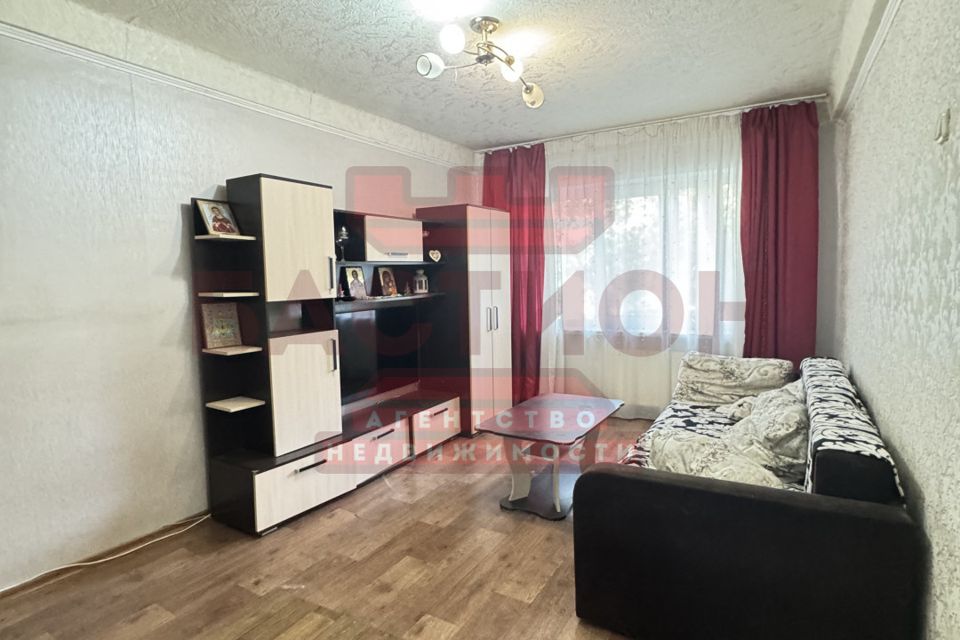 Продаётся 3-комнатная квартира, 50 м²