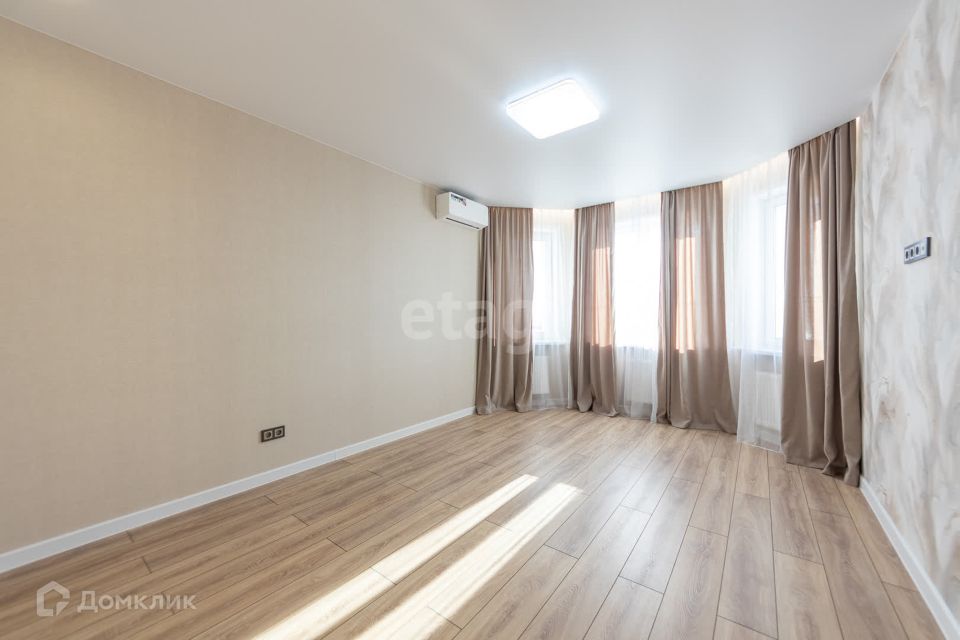 Продаётся 1-комнатная квартира, 38 м²