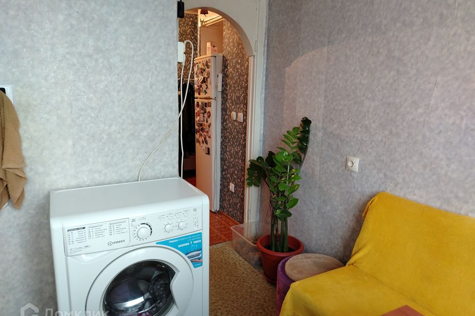 Продаётся 3-комнатная квартира, 56.4 м²