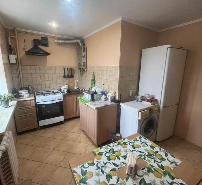 Продаётся 1-комнатная квартира, 37.3 м²
