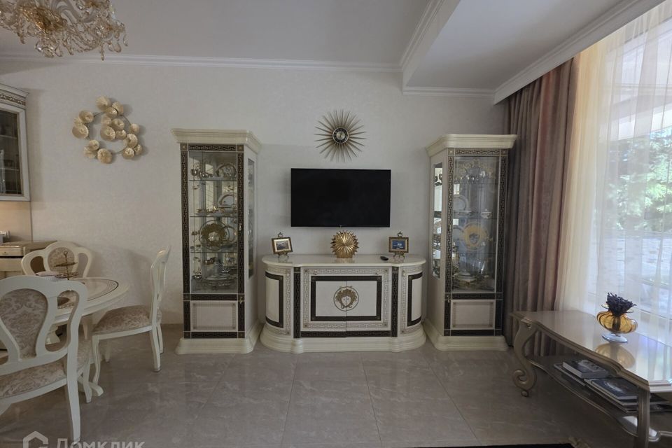 Продаётся 2-комнатная квартира, 80 м²