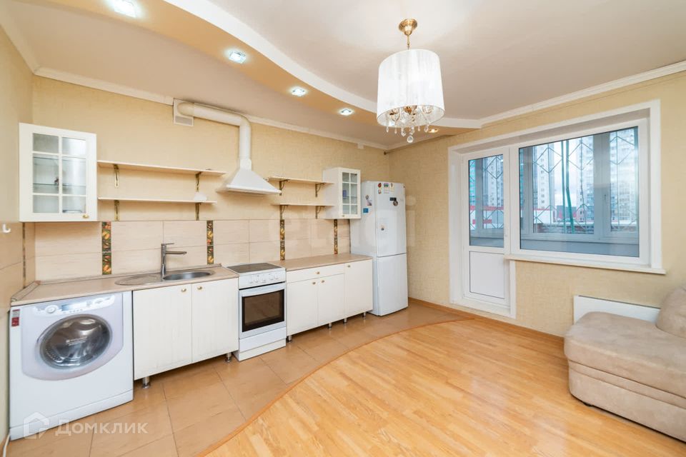 Продаётся 2-комнатная квартира, 56.5 м²