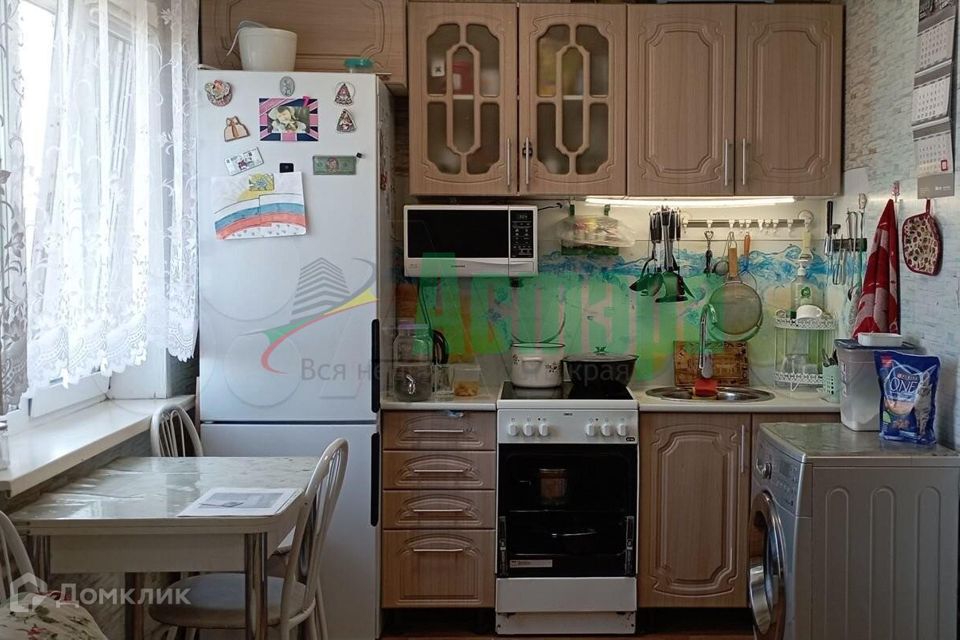 Продаётся 3-комнатная квартира, 59.7 м²