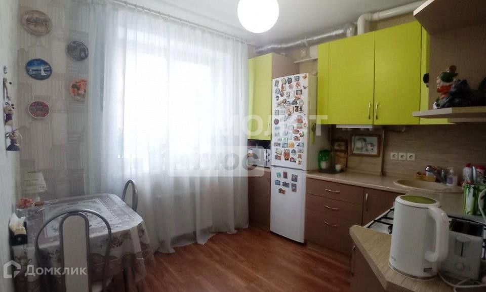 Продаётся 1-комнатная квартира, 42.9 м²