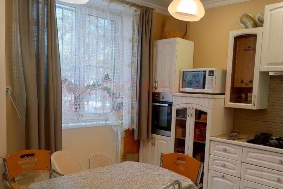 Продаётся 3-комнатная квартира, 83 м²