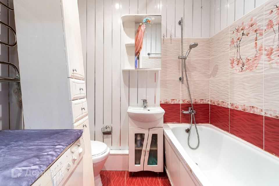 Продаётся 1-комнатная квартира, 32 м²