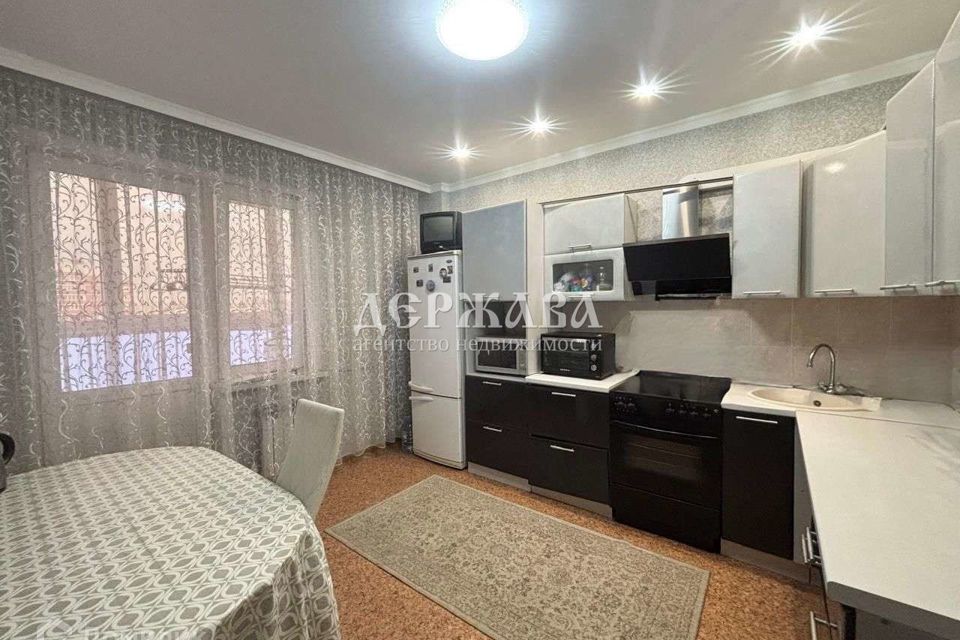 Продаётся 2-комнатная квартира, 62.3 м²