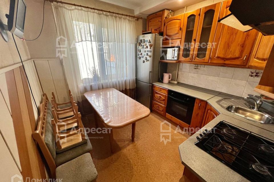 Сдаётся 4-комнатная квартира, 82 м²