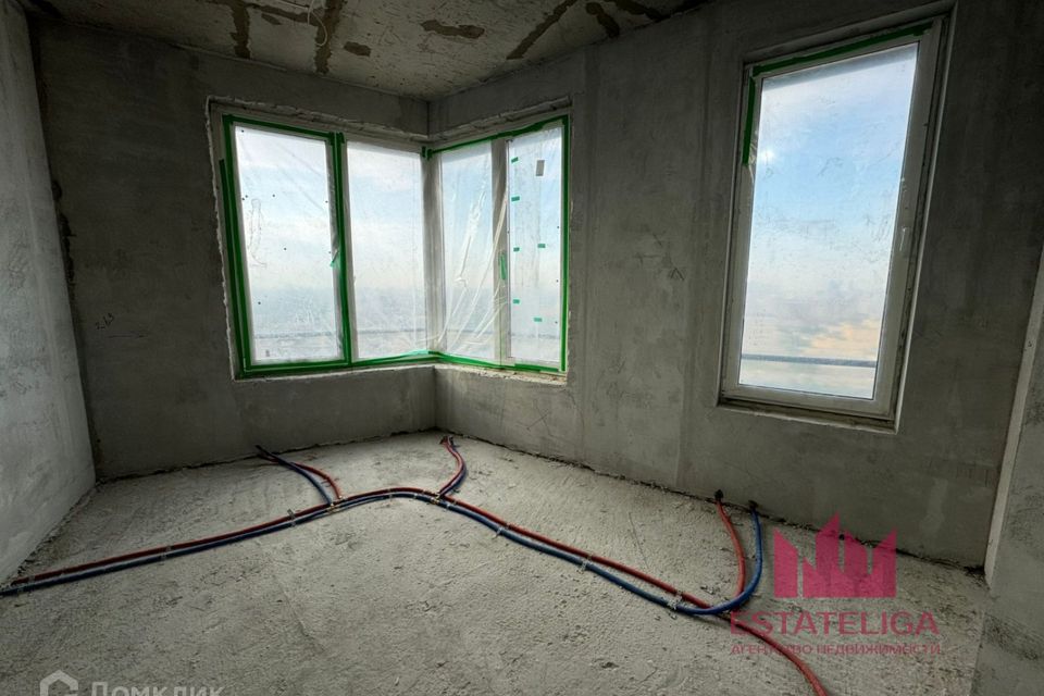 Продаётся 1-комнатная квартира, 43 м²