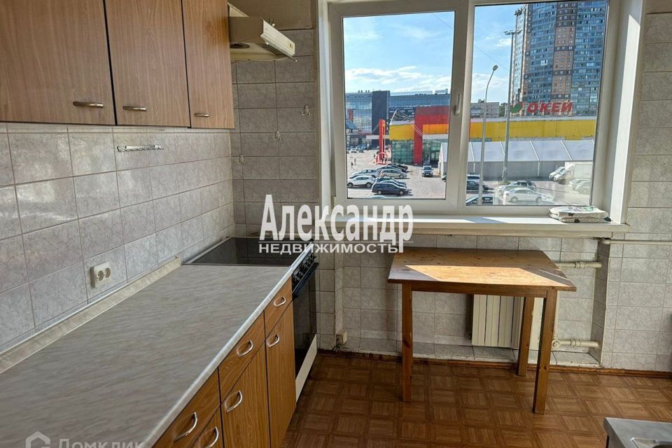 Сдаётся 2-комнатная квартира, 55 м²