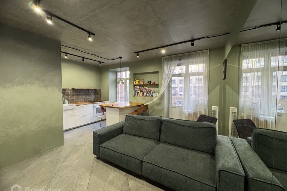 Продаётся 2-комнатная квартира, 43.2 м²