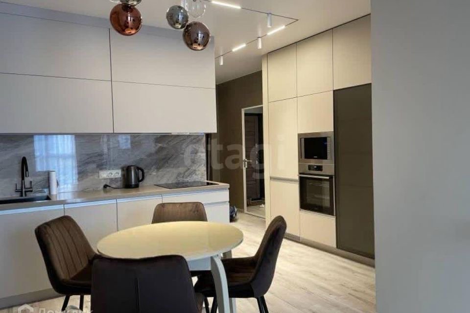 Сдаётся 1-комнатная квартира, 45 м²