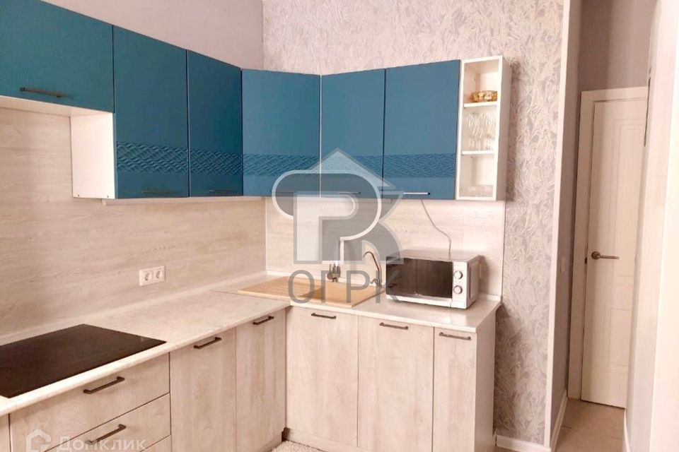 Продаётся 1-комнатная квартира, 38 м²