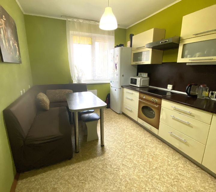 Продаётся 2-комнатная квартира, 48.3 м²