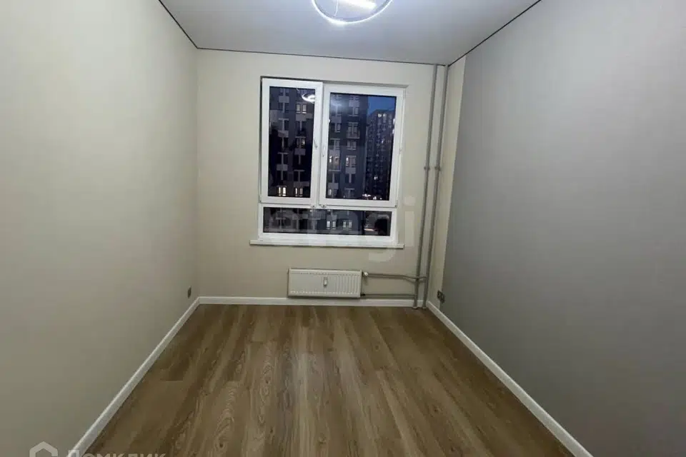 Продаётся 3-комнатная квартира, 52.7 м²
