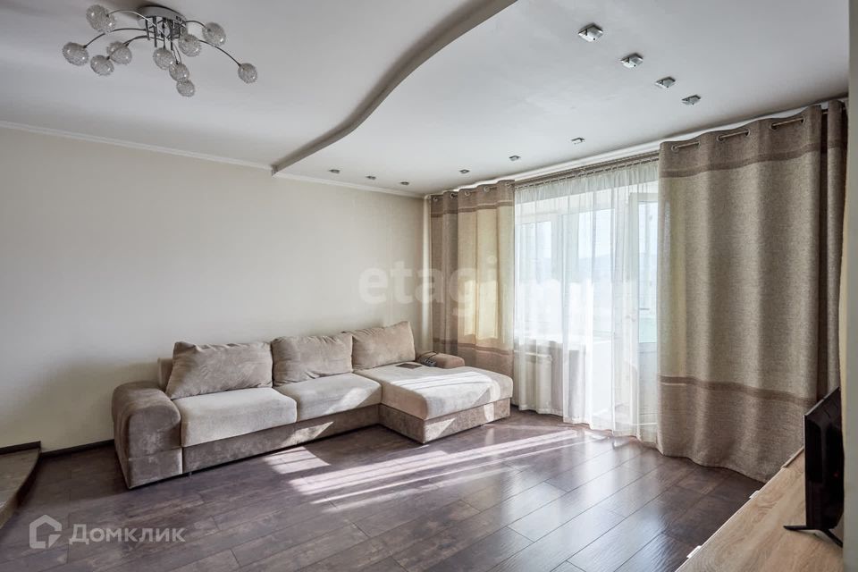 Продаётся 1-комнатная квартира, 53 м²