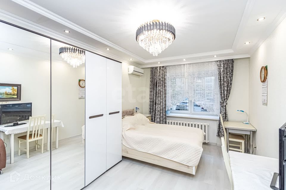 Продаётся 2-комнатная квартира, 60 м²