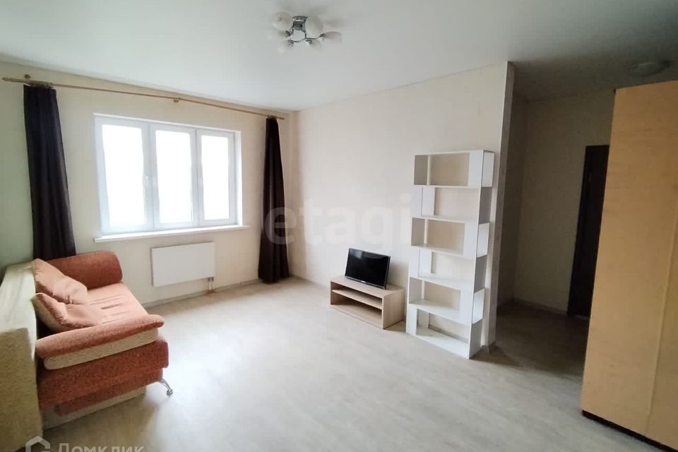 Продаётся 1-комнатная квартира, 37.8 м²