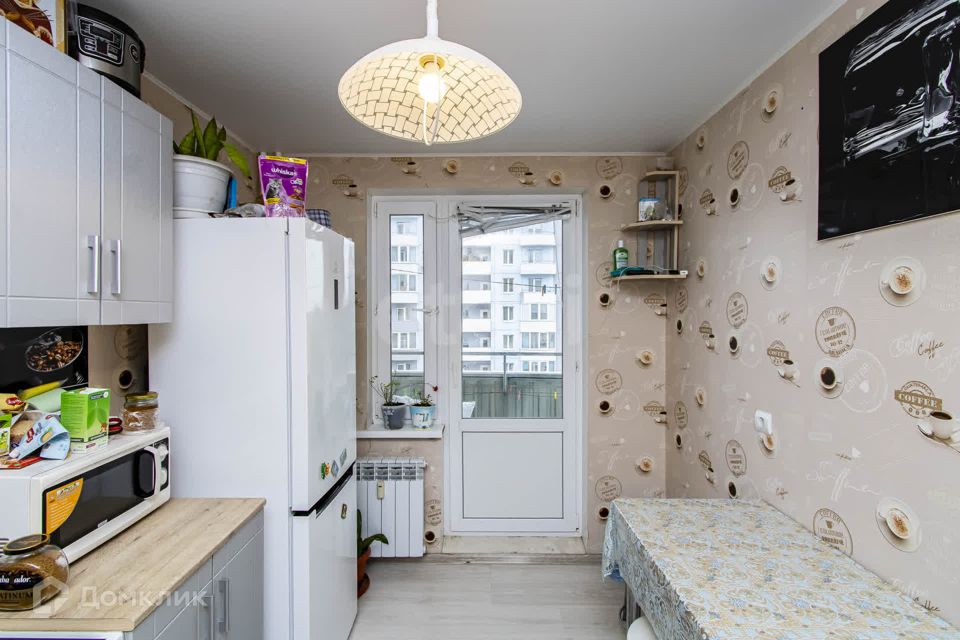 Продаётся 1-комнатная квартира, 35.6 м²