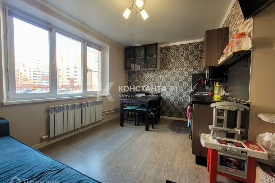 Продаётся 1-комнатная квартира, 40.5 м²
