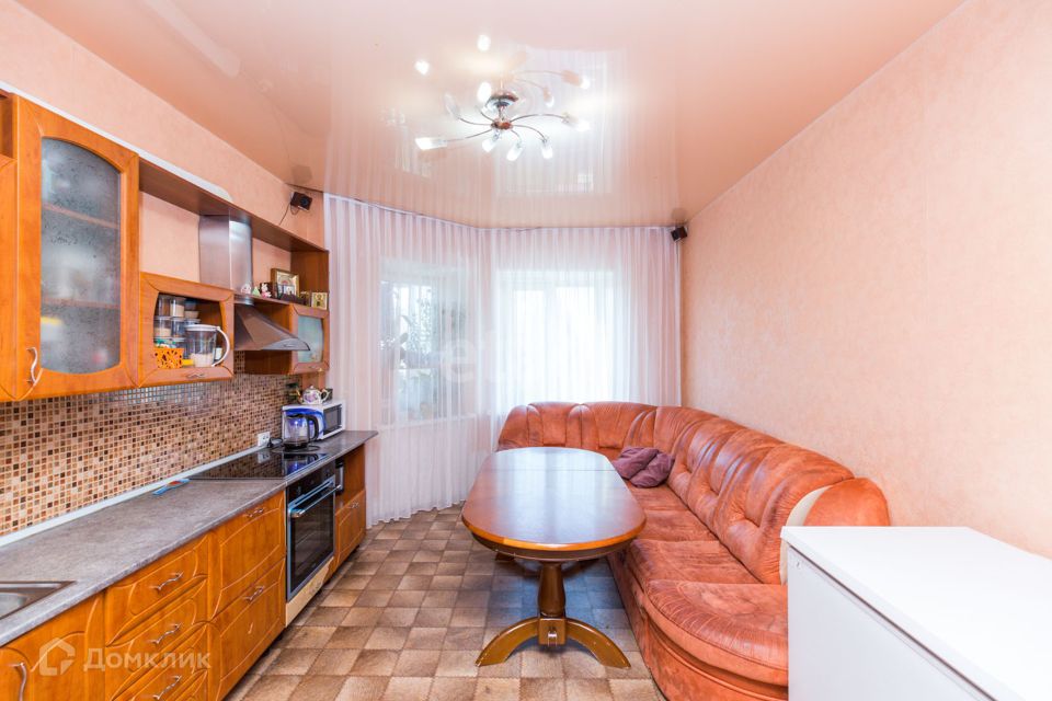 Продаётся 3-комнатная квартира, 71.8 м²