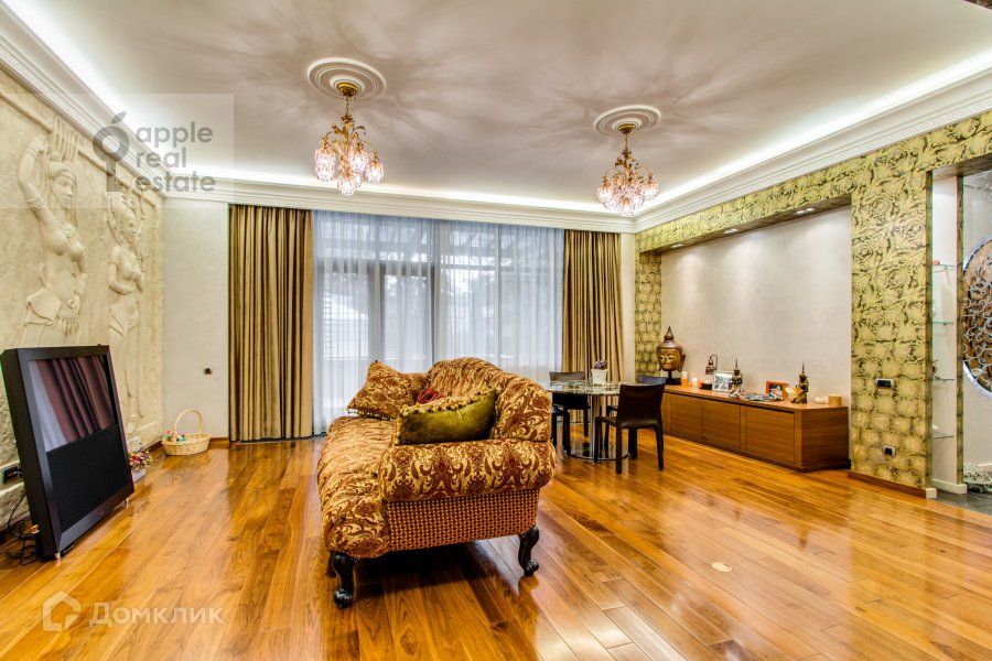 Продаётся 3-комнатная квартира, 150 м²