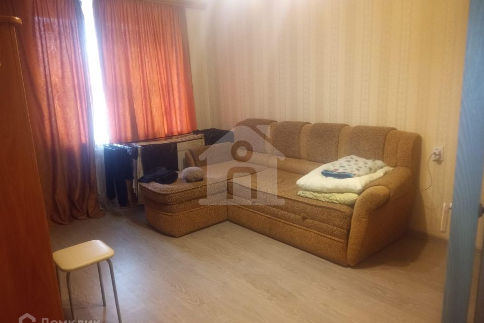 Продаётся 1-комнатная квартира, 37.6 м²